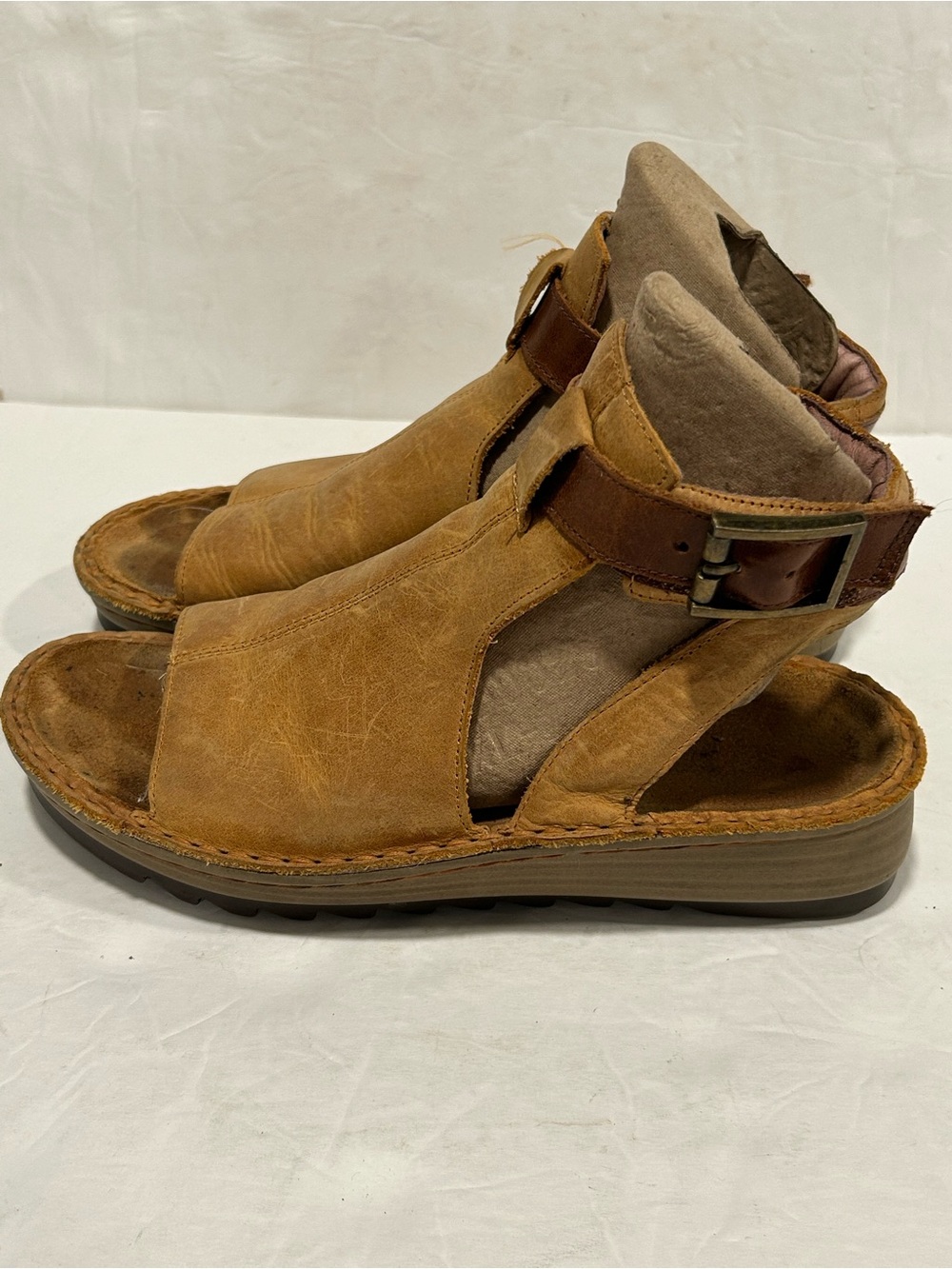 Naot Verbena Cutout Gladiator Sandals Womens 36 (US 5) dune nubuck brown Boho - Picture 5 of 11